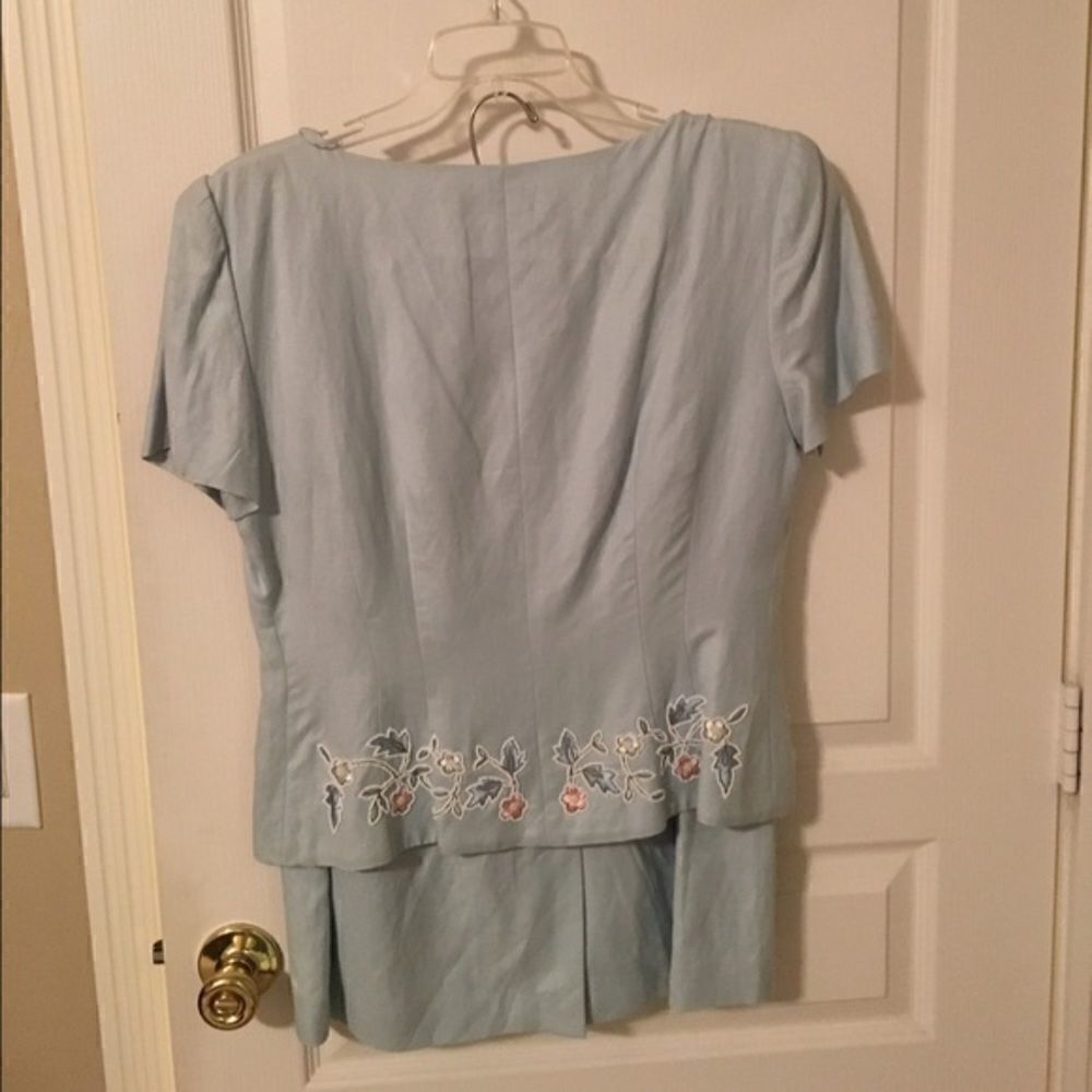 Blue Two Piece Skirt Set - Picture 3 of 4